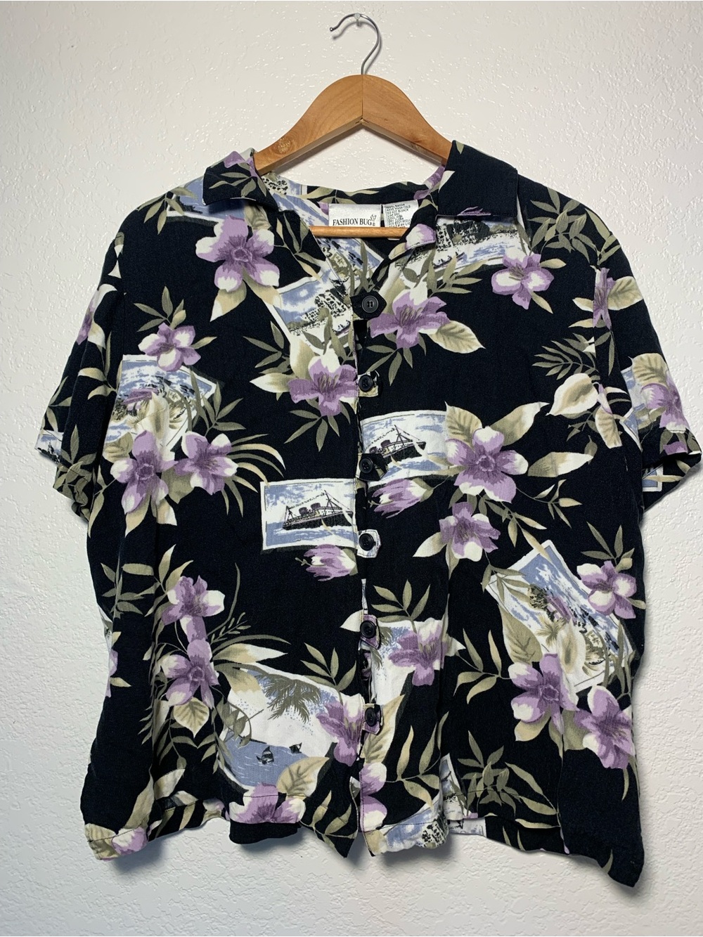 Vintage Fashion Bug 100% Rayon Floral Hawaiian Button-Down Shirt 18/20